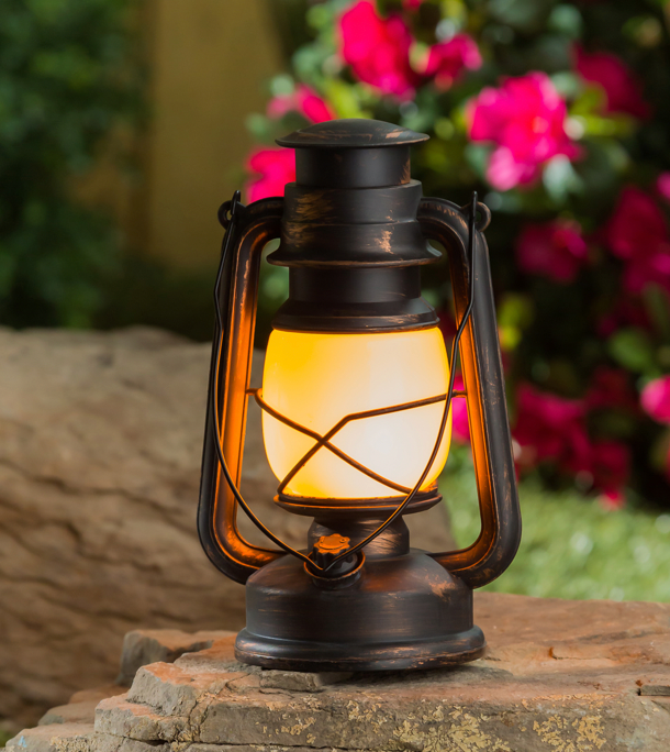 Led battery hot sale lantern