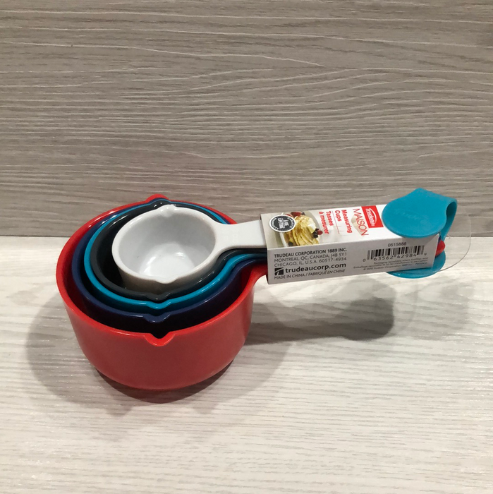 ST/5 MEASURING CUPS